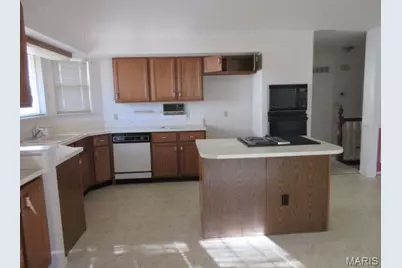 20 Ridge Mount Court, Saint Charles, MO 63303 - Photo 5