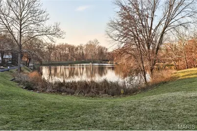 1554 Charlemont Drive, Chesterfield, MO 63017 - Photo 15