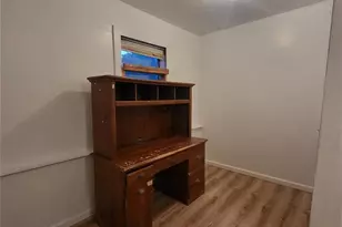 945 Cedar St, Poplar Bluff, MO 63901 - Photo 7