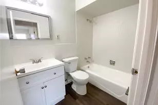 4918 Caribee Dr, Saint Louis, MO 63128 - Photo 11