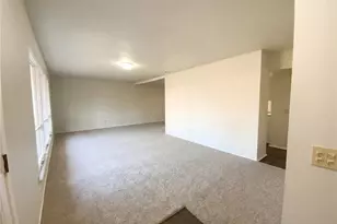 4918 Caribee Dr, Saint Louis, MO 63128 - Photo 3