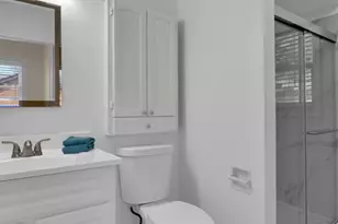 5545 Dantonaire Pl, Saint Louis, MO 63128 - Photo 19