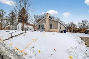 308 Superior Dr, Saint Louis, MO 63135 - Photo 3