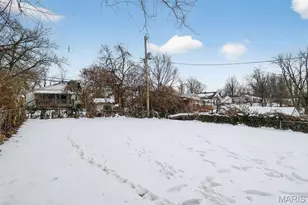 308 Superior Dr, Saint Louis, MO 63135 - Photo 9