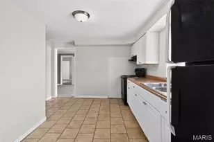 308 Superior Dr, Saint Louis, MO 63135 - Photo 21