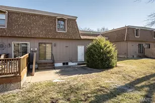 2325 Charlemagne Dr, Maryland Heights, MO 63043 - Photo 25
