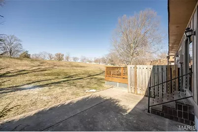 2325 Charlemagne Drive, Maryland Heights, MO 63043 - Photo 23