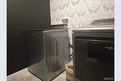 2695 Valley Brook Drive, Saint Louis, MO 63031 - Photo 19