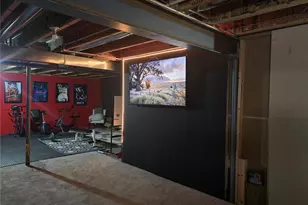 2695 Valley Brook Dr, Saint Louis, MO 63031 - Photo 45