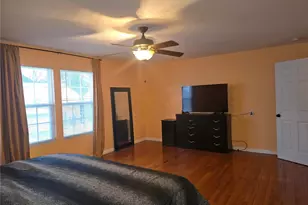 2695 Valley Brook Dr, Saint Louis, MO 63031 - Photo 29