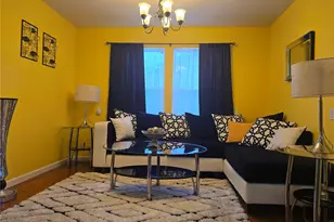 2695 Valley Brook Dr, Saint Louis, MO 63031 - Photo 9