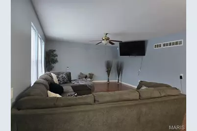 2695 Valley Brook Drive, Saint Louis, MO 63031 - Photo 13