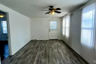 1587 Farmview Ave, Saint Louis, MO 63138 - Photo 5