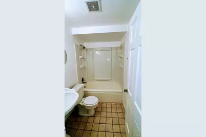 1587 Farmview Avenue, Saint Louis, MO 63138 - Photo 13