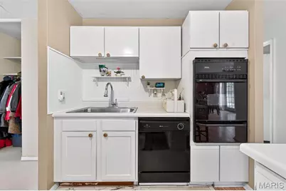 2957 Caspian Lane, Unincorporated, MO 63125 - Photo 27