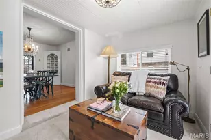 8417 Colonial Ln, Saint Louis, MO 63124 - Photo 15