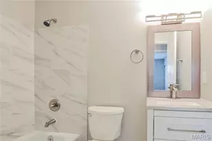 998 Tree Trails Ln, Fenton, MO 63026 - Photo 11