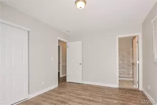 998 Tree Trails Ln, Fenton, MO 63026 - Photo 7