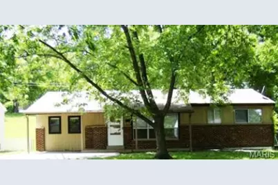 105 Clearview Drive, Florissant, MO 63033 - Photo 1