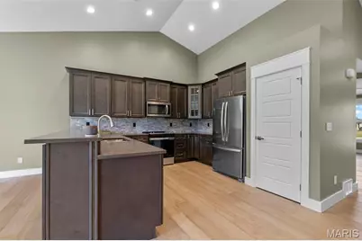 3707 Beechwood Court, Cape Girardeau, MO 63701 - Photo 17