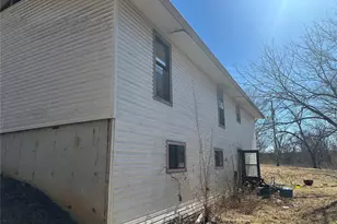 115 Kelly St, Shelbyville, MO 65565 - Photo 3