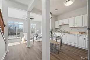 4887 Heritage Heights Cir, Hazelwood, MO 63042 - Photo 5