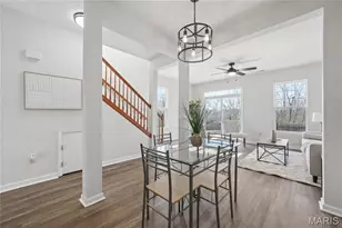 4887 Heritage Heights Cir, Hazelwood, MO 63042 - Photo 7