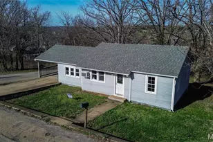 109 Clara Ave, Potosi, MO 63664 - Photo 3