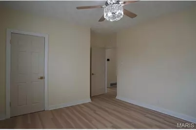 8725 Goodfellow Boulevard, Saint Louis, MO 63147 - Photo 15