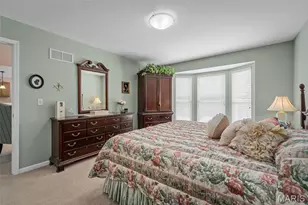 173 Tori Pines Dr, Oakville, MO 63129 - Photo 15