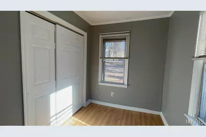 3212 W Tennyson Avenue, Saint Louis, MO 63114 - Photo 13