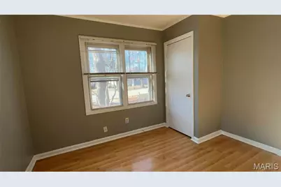 3212 W Tennyson Avenue, Saint Louis, MO 63114 - Photo 11