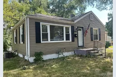 10346 Ashbrook, Bellefontaine Neighbors, MO 63137 - Photo 1