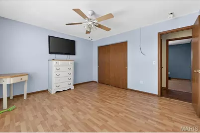 9620 Chamblin Drive, Affton, MO 63123 - Photo 17