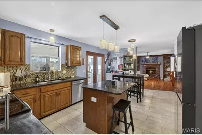 9620 Chamblin Drive, Affton, MO 63123 - Photo 9