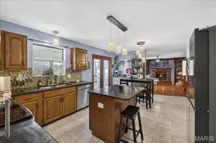 9620 Chamblin Dr, Affton, MO 63123 - Photo 9