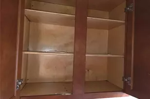 8015 Allen Ave, Saint Louis, MO 63114 - Photo 25