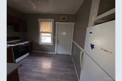 8015 Allen Avenue, Saint Louis, MO 63114 - Photo 15