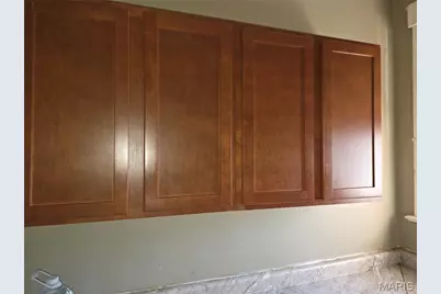 8015 Allen Avenue, Saint Louis, MO 63114 - Photo 21