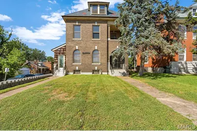 3831 S Grand Boulevard, Saint Louis, MO 63118 - Photo 1