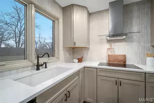 11584 New London Dr, Saint Louis, MO 63141 - Photo 21