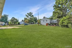 609 Auber Dr, Manchester, MO 63011 - Photo 33