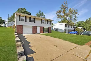 609 Auber Dr, Manchester, MO 63011 - Photo 3