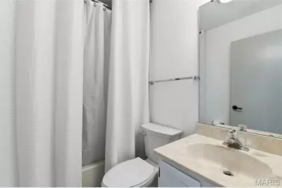 604 Pine Ridge Trails Court #202, Ballwin, MO 63021 - Photo 17