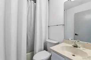 604 Pine Ridge Trails Ct, Ballwin, MO 63021 - Photo 17