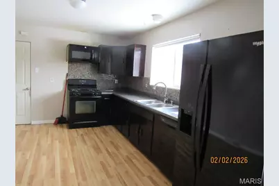 245 Alma Drive, Hazelwood, MO 63042 - Photo 3