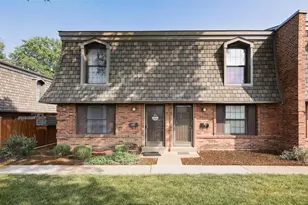 1908 Union Rd, Mehlville, MO 63125 - Photo 3