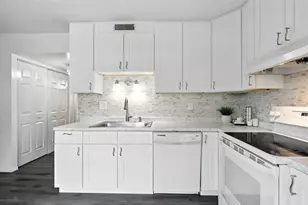 1908 Union Rd, Mehlville, MO 63125 - Photo 15