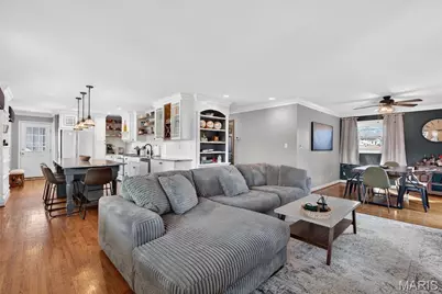 913 Crestland Drive, Ballwin, MO 63011 - Photo 13