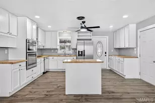 19901 Gore Rd, Saint Genevieve, MO 63670 - Photo 9